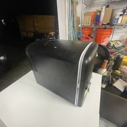 Mini Frigidaire Fridge