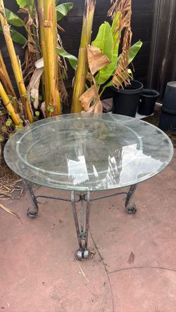 Free table