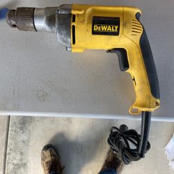 Dewalt Drill 1/2" 120AC