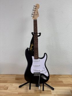 Squier Debut Series Stratocaster Electric Guitar + Accessories – Like New