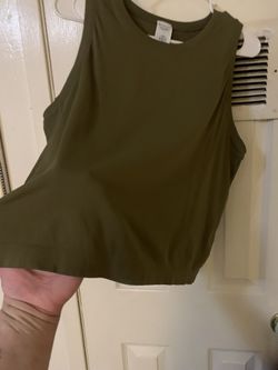 Athleta Lg. green crop top