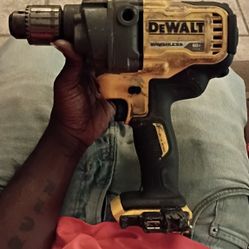 DEWALT FLEXVOLT 60V MAX* Cordless Concrete Mixer E-Clutch System (DCD130T1)
