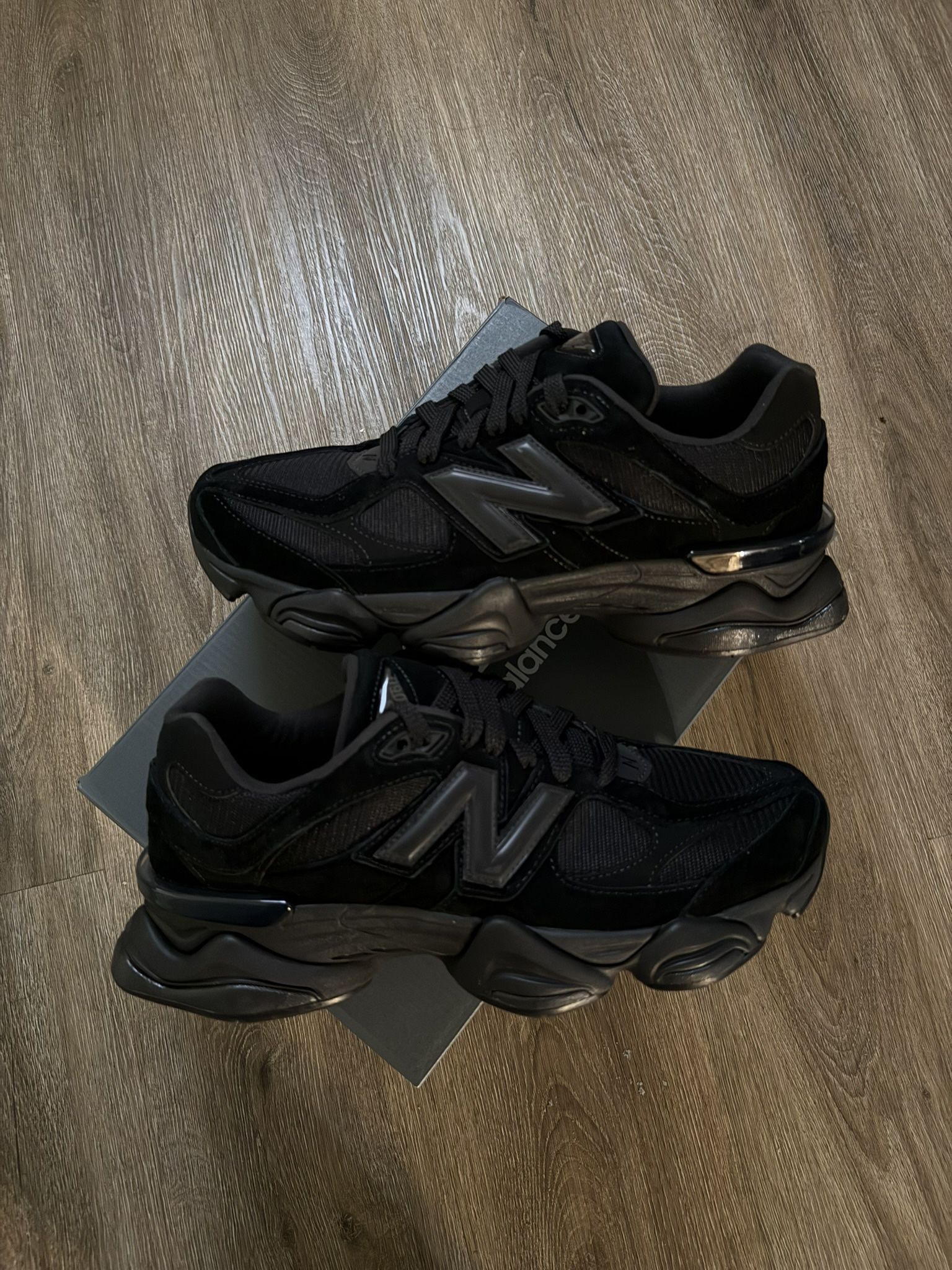 New Balance 9060 Black