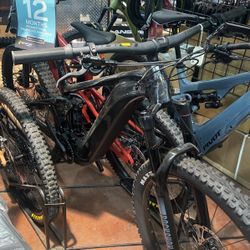 Giant Trance E+ 3 Electric Mountain Bike 
