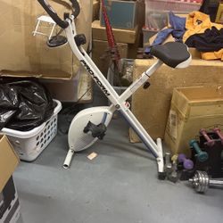 PRO FORM Exercise bike & free weights!