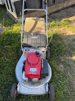 Yard equipment generator lawnmower