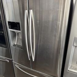 Samsung French Door Refrigerator With 90 Day Warranty