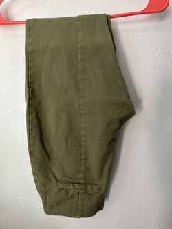 Green Capri slacks