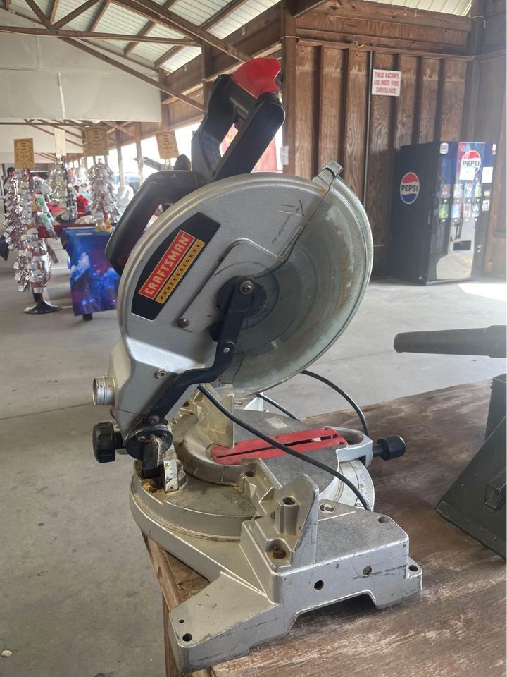 CRAFTSMAN 12-in 15-Amp Single Bevel Corded Miter Saw