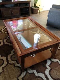 Coffee table set/side tables