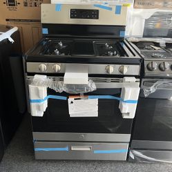 GE 30” FREESTANDING GAS RANGE WITH BROIL