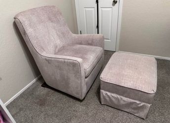Nursery Glider from Living Spaces