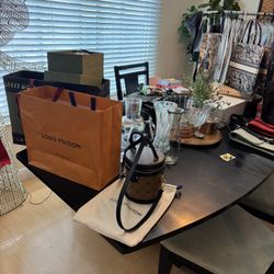 MOVING OUT SALE TODAY @ 17 Lycett circle daly City