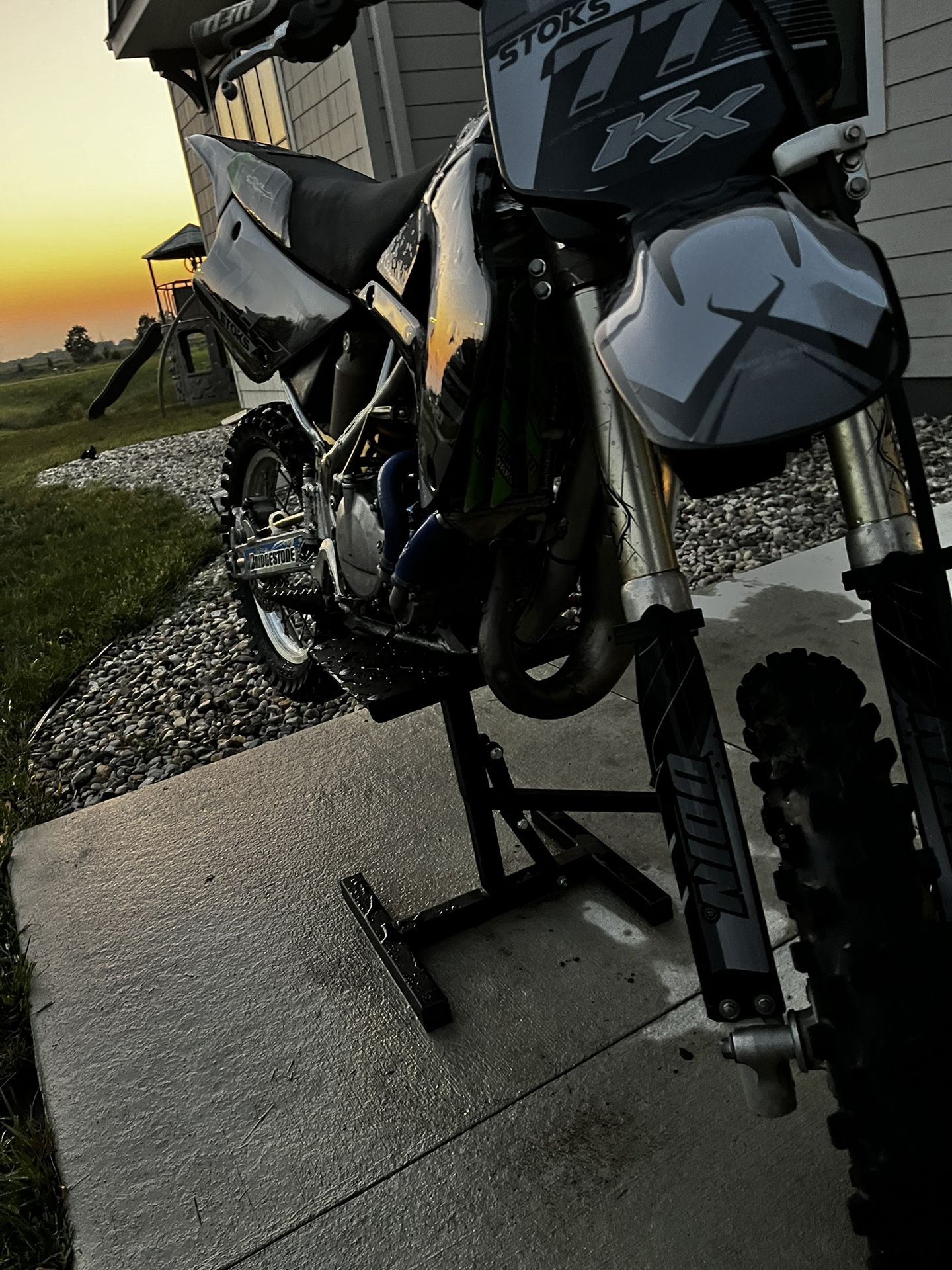 2008 KX 85