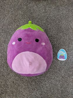 Glena Squishmallow