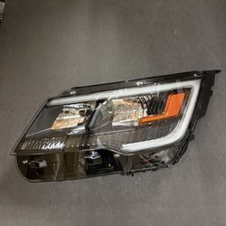  2016-2018 Ford Explorer Headlights Left SIDE Halogen W/LED DRL Black Headlamps