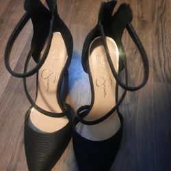 Black Heels Size 7