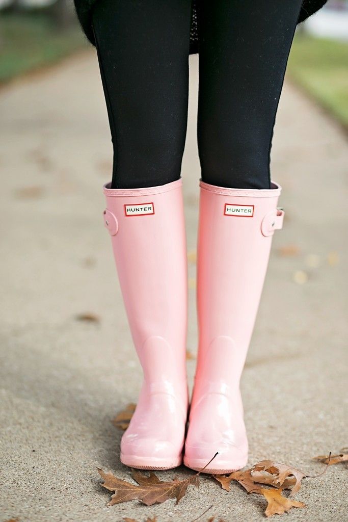 Hunter rain boots bubble gum tall boots