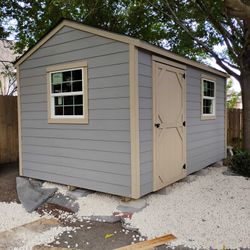 10 X 16 Shed / Storage 1 Door, 2 Windows, 2 Shelves 