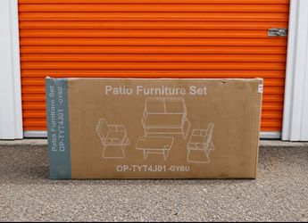 New 4 piece Patio set
