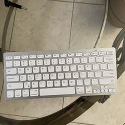 Anker Bluetooth Keyboard