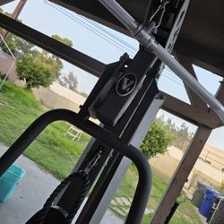 HOIST 200 Pounds  Exercise Fitness Workout Home Gym Weight Machine 