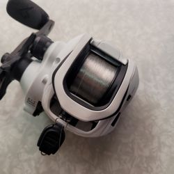 Piscfun Carbon XCS Bait Casting Reel 