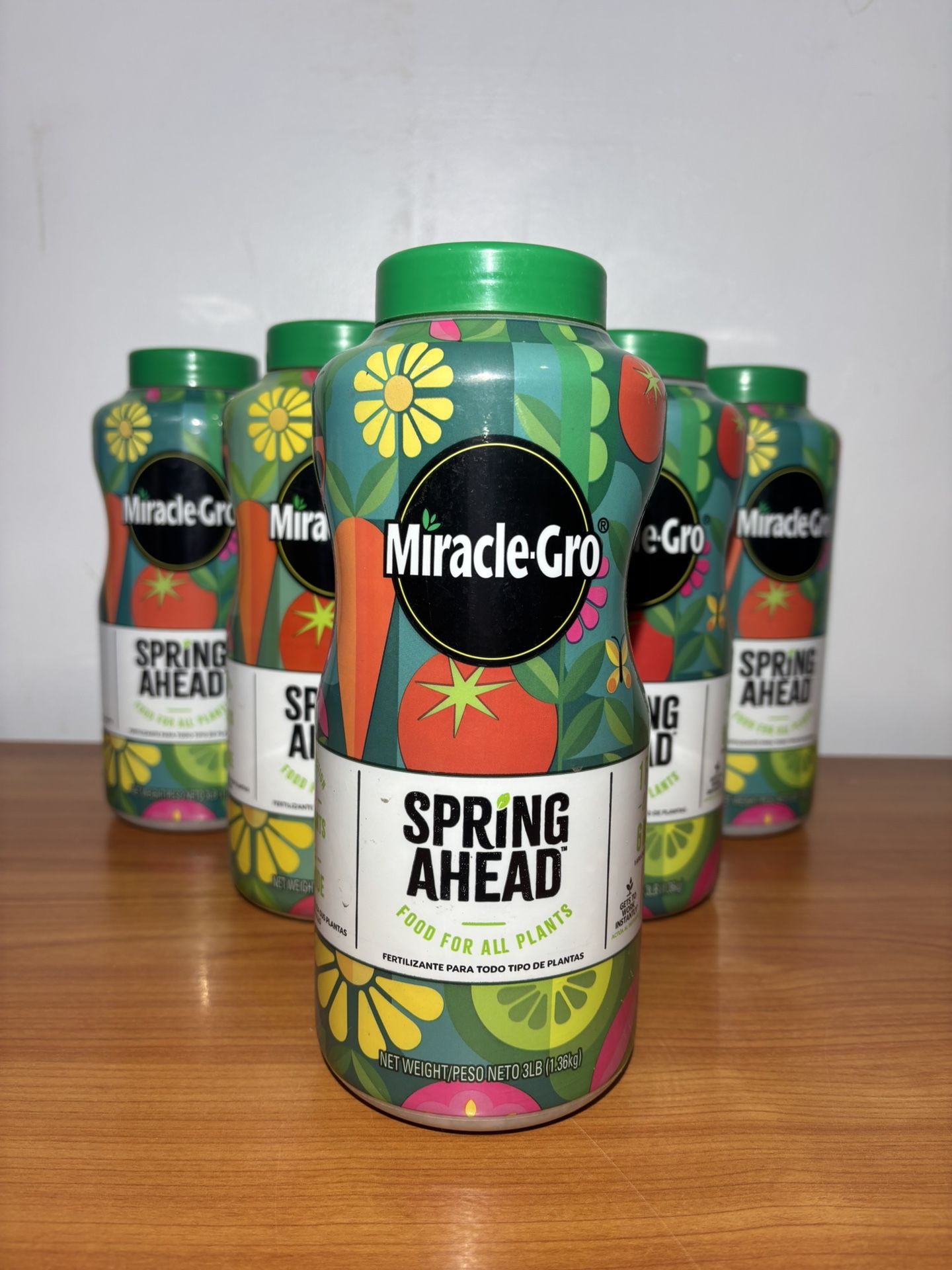 Miracle-Gro Spring Ahead plant food 3lbs