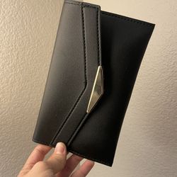 Woman’s Wallet