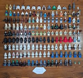 168 Star Wars Lego Minifigurines/8 Sets