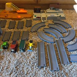Tomy Road Lot + Crossing and Quarry Loader