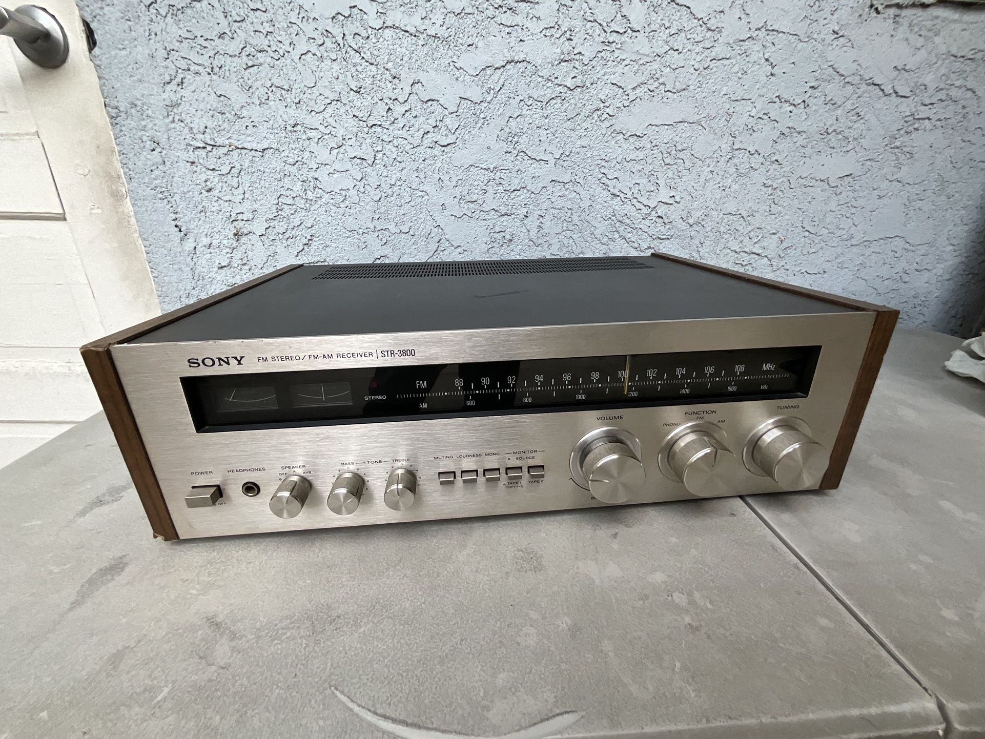 Sony STR-3800 stereo AM/FM receiver
