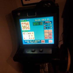 Casino Slot Game With Bill Aceotor 