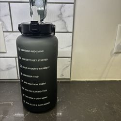 96oz Big Water Bottle 