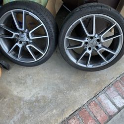 Mercedes-Benz C 43 Stock Rims 19”