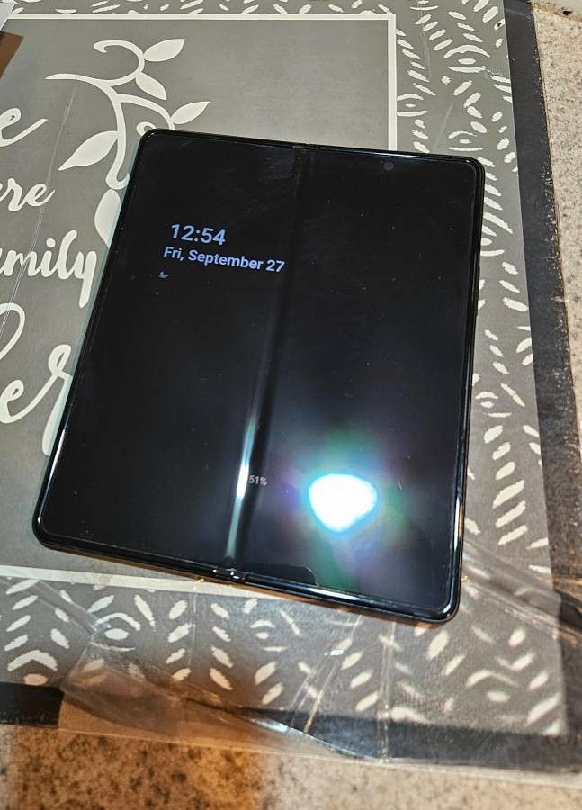 Factory Unlocked Galaxy Fold 3 And Galaxy Watch 5 Pro Titanium 5g
