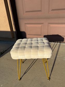 Vanity Chair