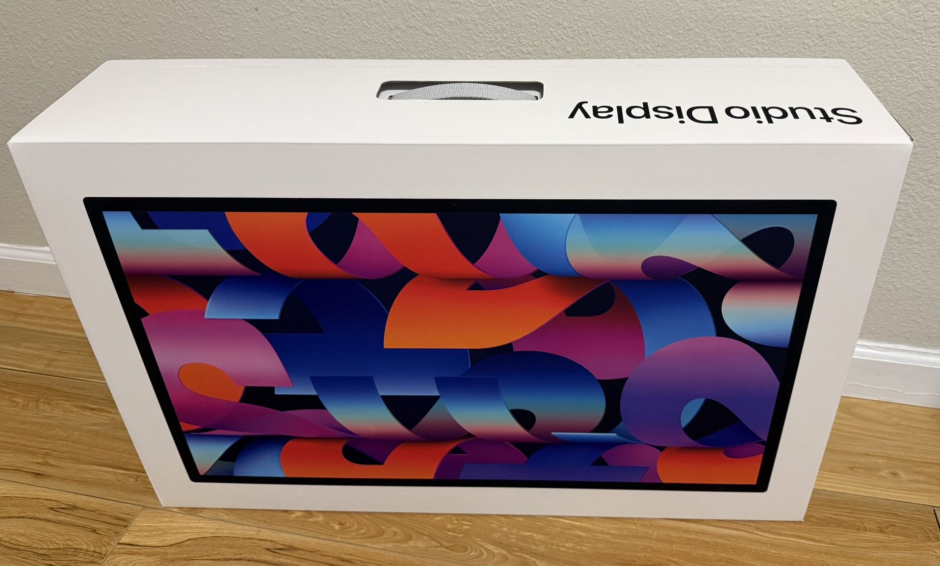 Apple Studio Display Box for Sale in Fremont, CA - OfferUp