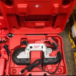 Milwaukee New Band Saw Deep Cut Variable Speeds 