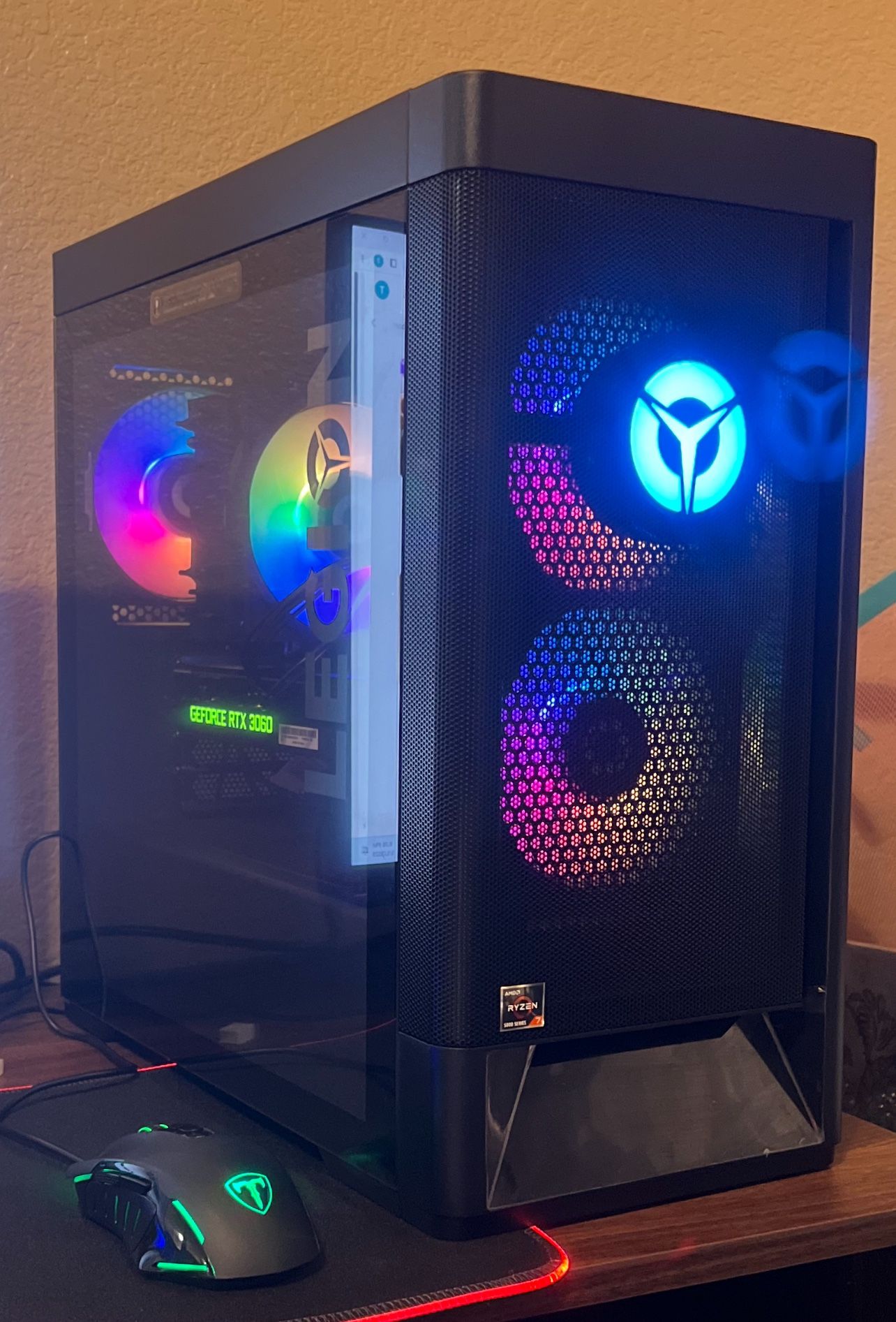 Gaming PC Lenovo Legion Tower AMD Gaming Desktop AMD Ryzen
