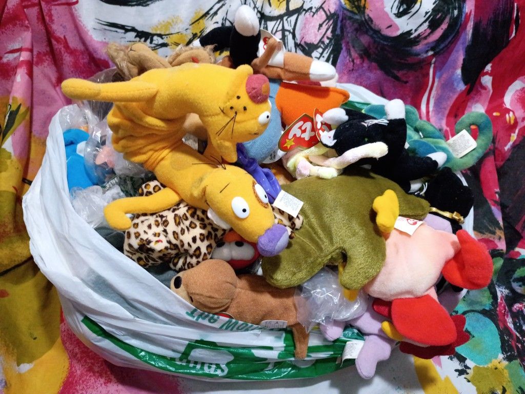 Free Bag Of Soft Toys Including Beanie Babies
