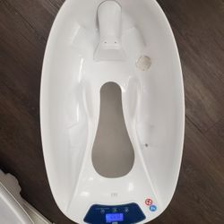 2 in 1 Baby Bath & Scale 