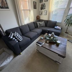 Charcoal Gray Sectional Sleeper Sofa w/ Pull-Out Full Bed – Clean – Non-Smoker