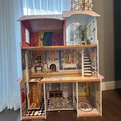 Doll House For Free