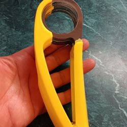 New Banana  Slicet Still In Box