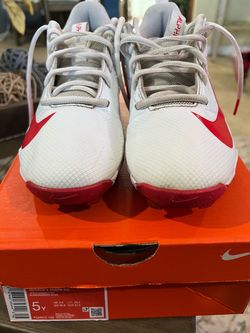 KIDS FOOTBALL CLEATS  big kids size 5y