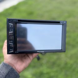 Pioneer Double Din Stereo