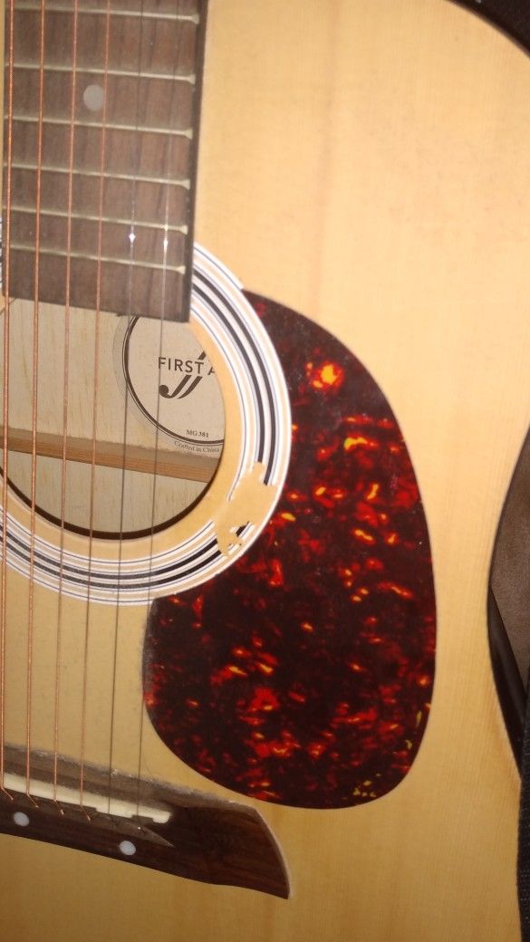 36" First Act Acoustic Guitar MG381 with Strap