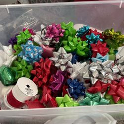 Christmas bows 