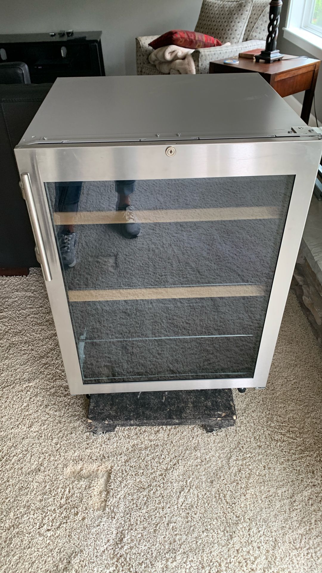 LIEBHERR Beverage Cooler